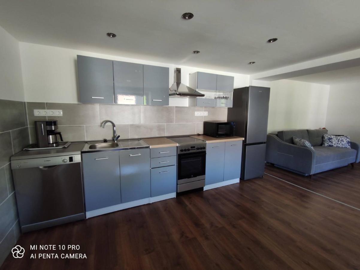 Das Blaue Haus Guesthouse - Kovacshida Екстер'єр фото
